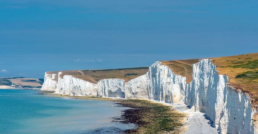 From London: Brighton & Seven Sisters Small-Group Tour - Leaving London for the south coast