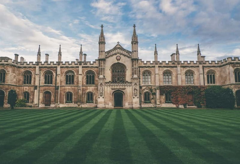 From London: Cambridge Day Trip Including Tour Guide - The guided introduction to Cambridge