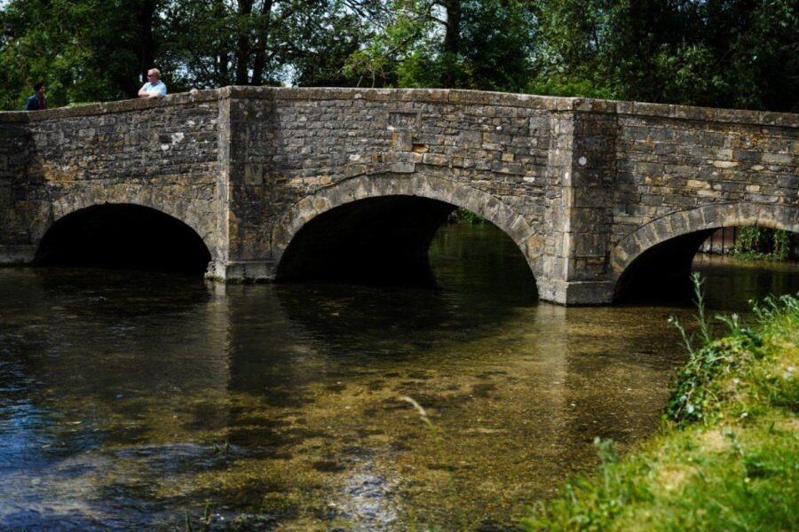 From London: Cotswolds, Country Pub Lunch & Lavender Fields - Snowshill and a small village at its best