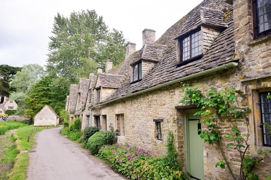 From London: Cotswolds Villages Small Group Day Tour - Burford, the gateway with a proper village street