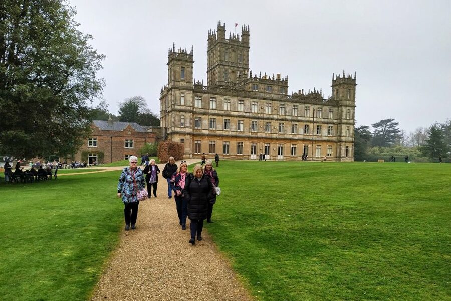 From London: Day Trip to Downton Abbey, Oxford and Bampton - Is the $222.25 price good value?
