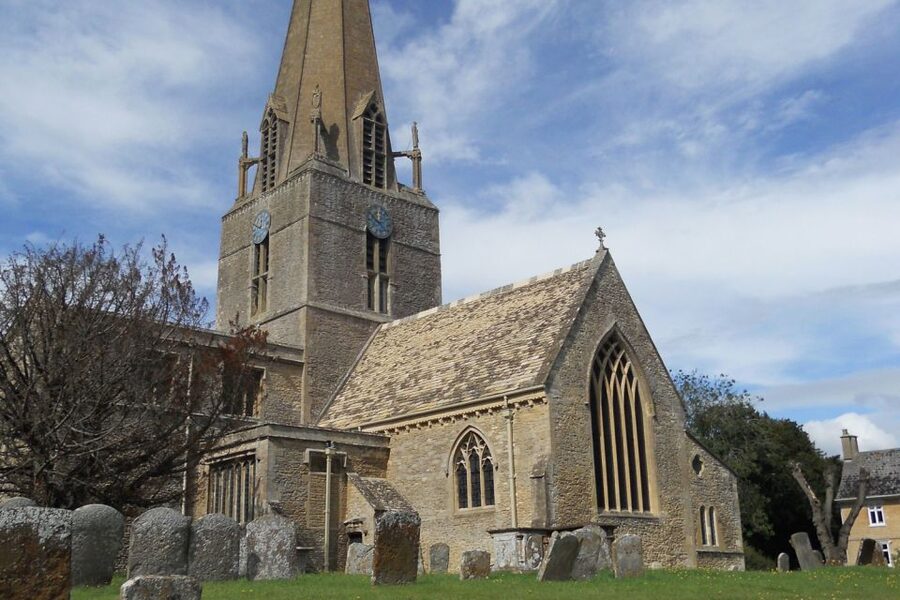 From London: Downton Abbey and Village Coach Tour - Bampton, the real-world Downton village