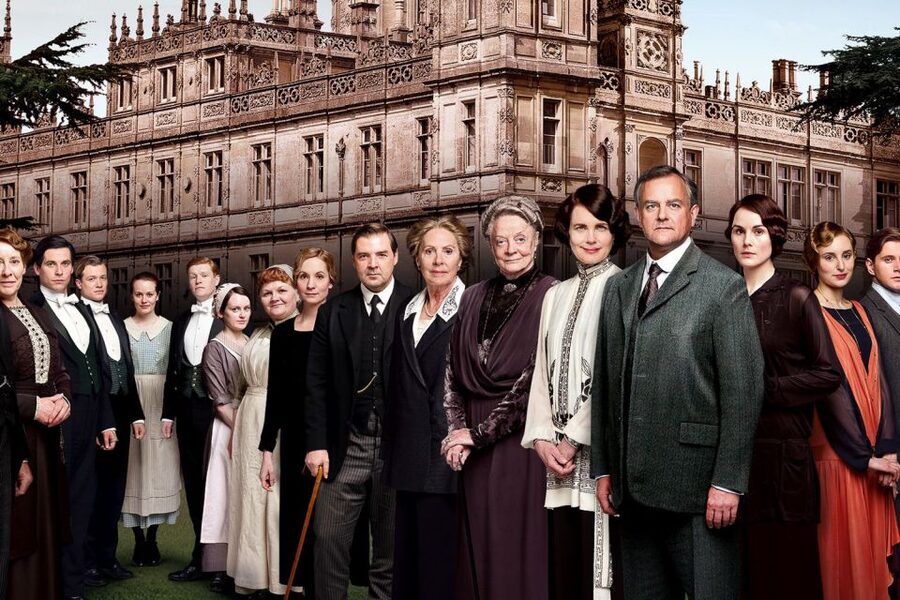 From London: Downton Abbey and Village Coach Tour - Highclere Castle and three hours at Downton Abbey