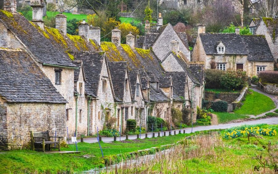 From London: Full-Day Cotswolds Small-Group Tour - Bibury and Arlington Row