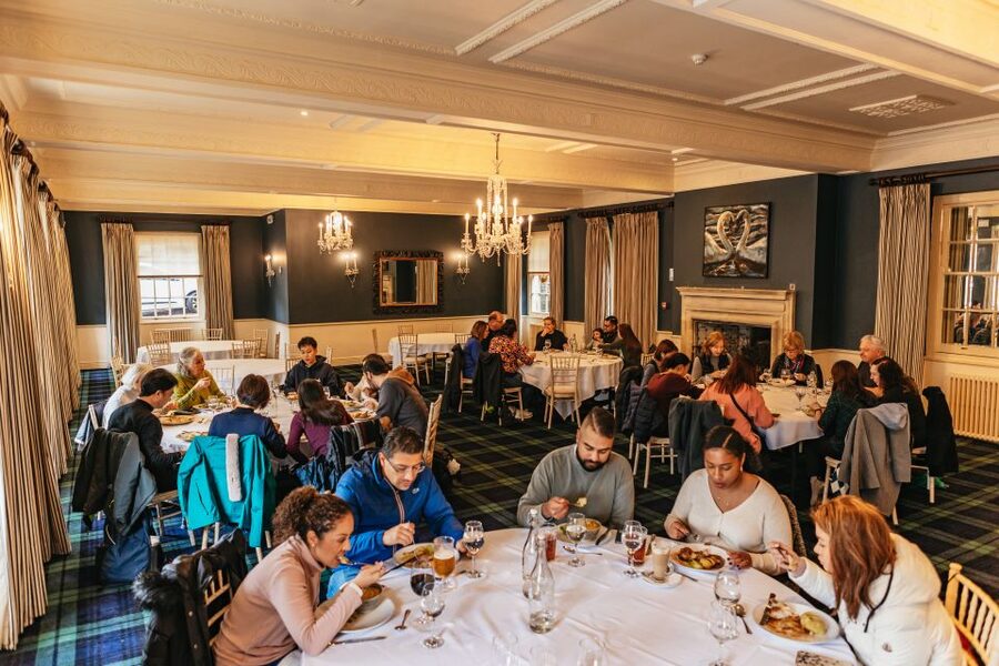 From London: Full-day Cotswolds Tour with Optional Lunch - Who should book this tour