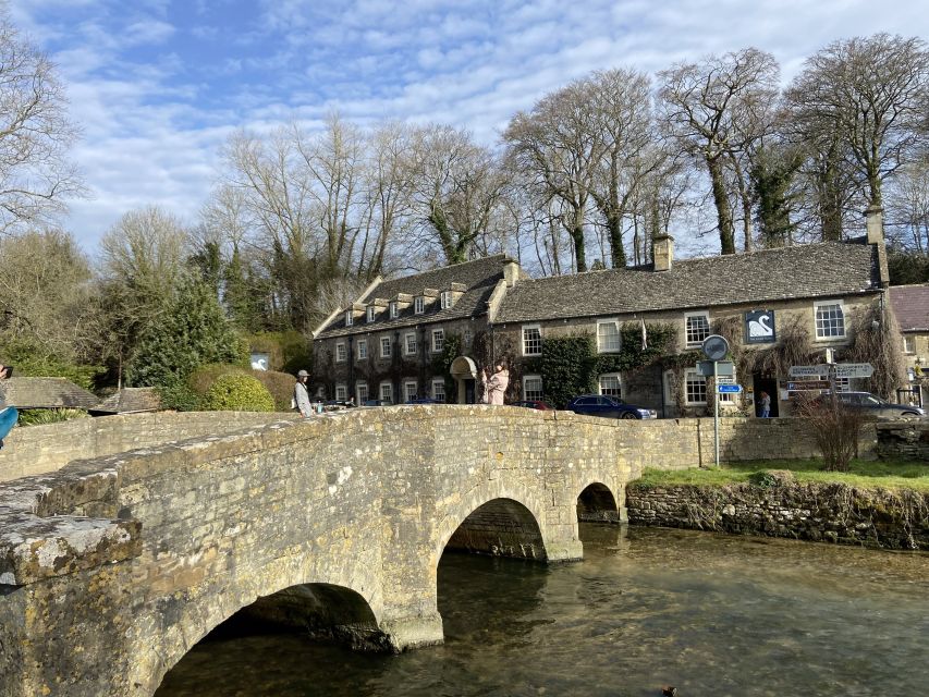 From London: Full-day Cotswolds Tour with Optional Lunch - Bibury brings the famous postcard view
