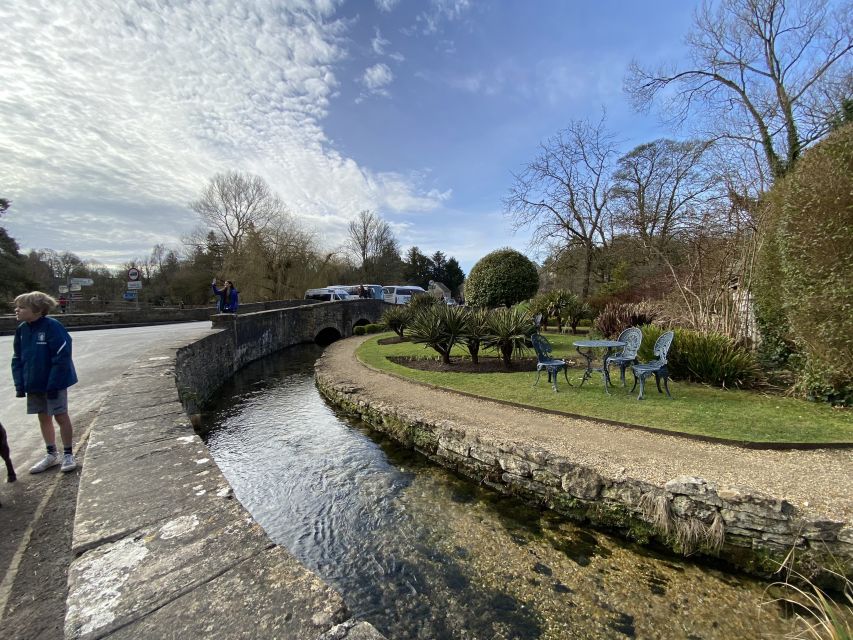 From London: Full-day Cotswolds Tour with Optional Lunch - The coach ride is part of the experience