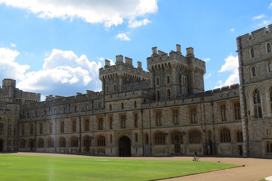 From London: Half-Day Trip to Windsor with Castle Tickets - Key points to know before booking