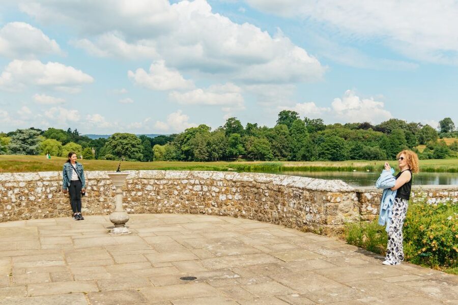 From London: Leeds Castle, Canterbury Cathedral & Dover - FAQ