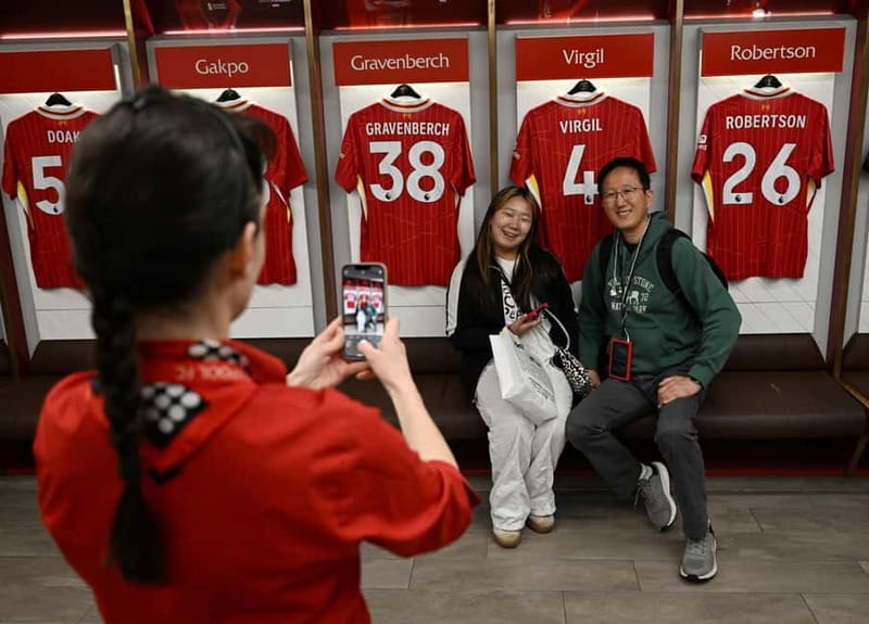 From London: Liverpool FC Stadium & Museum Rail Day Tour - What to bring and how to prepare