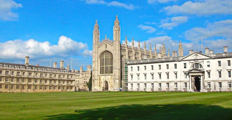 From London: Oxford and Cambridge Universities Tour - The Morning Coach Ride Through Southern England