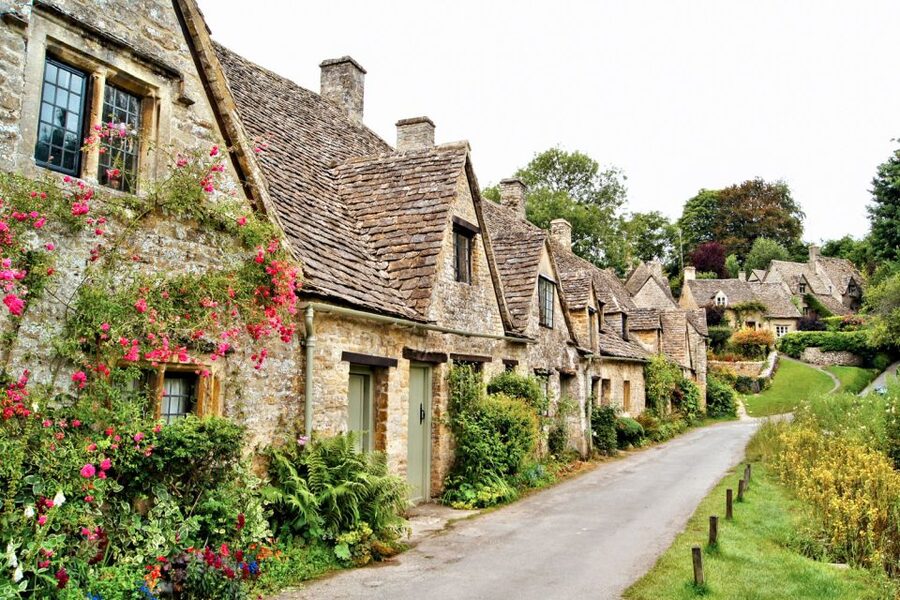 From London: Oxford and Cotswolds Villages Day Trip - FAQ