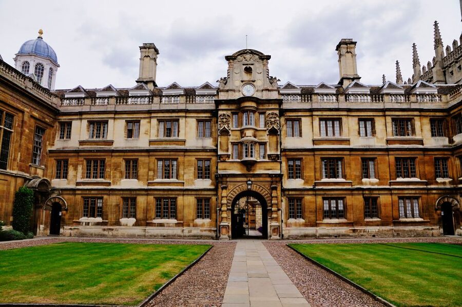 From London: Oxford & Cambridge Day Tour - Key points to know before booking