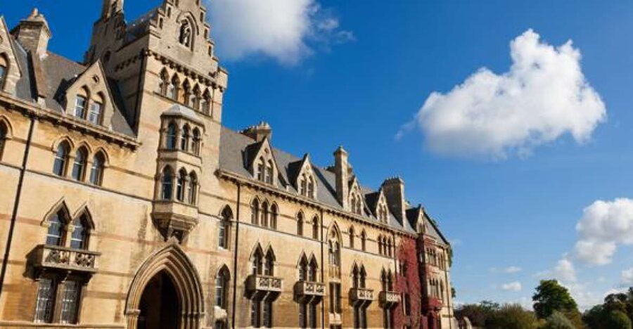 From London: Oxford, Stratford, Cotswolds & Warwick Castle - Stratford-upon-Avon: Shakespeare’s home town