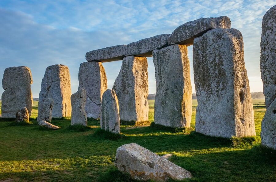 From London: Private Skip-the-Line Stonehenge Tour - What Inner Circle access adds