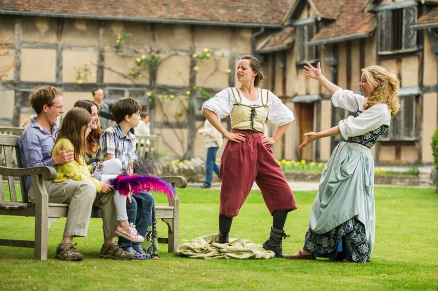 From London: Shakespeare's Stratford-upon-Avon Day Trip - Why Stratford-upon-Avon is worth the long ride