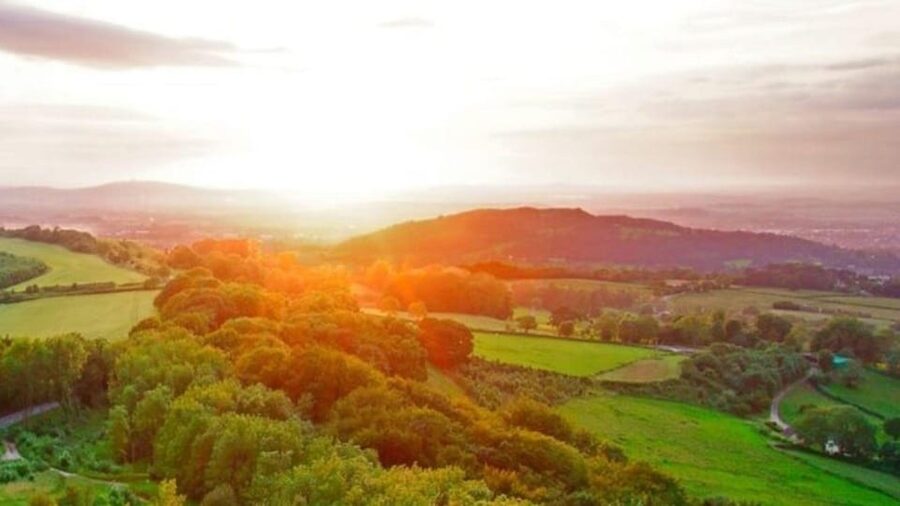 From London: Small Group Cotswolds Villages Tour - Why this is an easy way to leave London behind