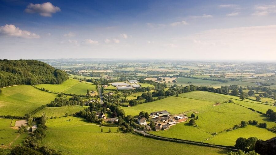 From London: Small Group Stonehenge, Bath & Cotswolds Tour - Key points to know before you book