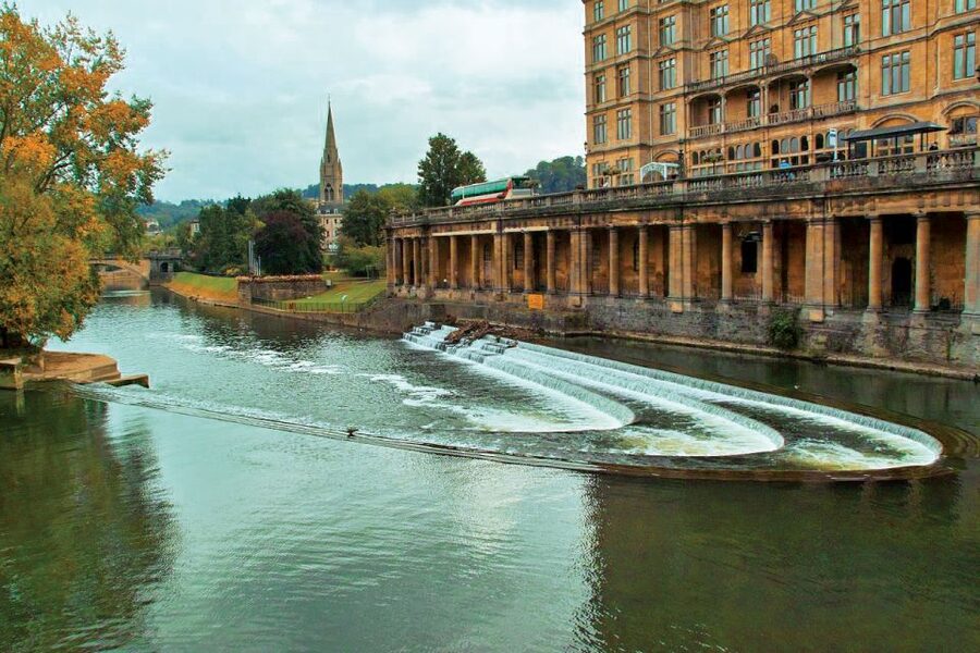 From London: Stonehenge and Bath Full-Day Tour - Is $133 per person good value?