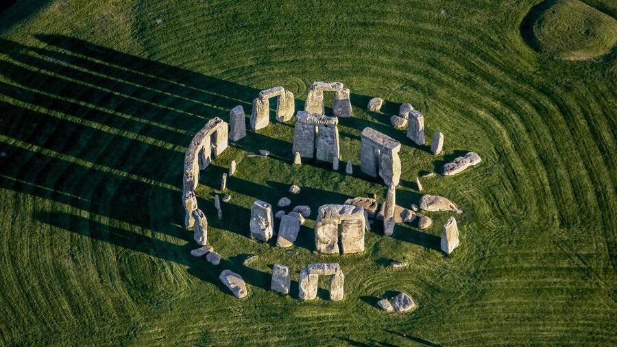 From London: Stonehenge and Windsor Castle Day Trip - Should you book Windsor and Stonehenge together?