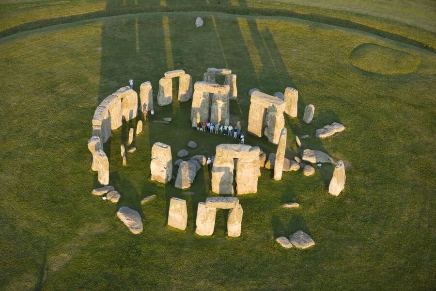 From London: Stonehenge Inner Circle and Windsor Day Trip - Choosing the right departure time