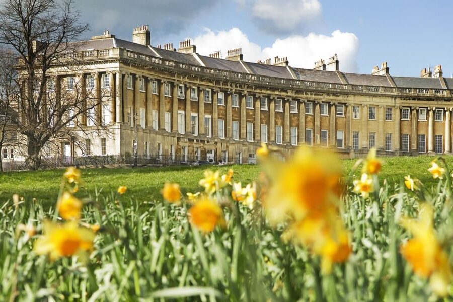 From London: Stonehenge, Windsor, and Bath Small Group Tour - Key points to know before booking