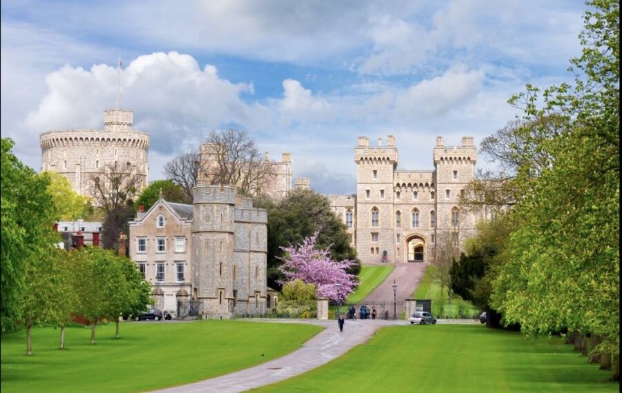 From London: Stonehenge, Windsor and Salisbury - Should you book it?