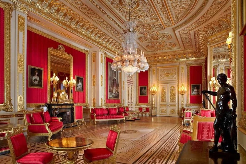 From London: Stonehenge & Windsor Castle Tour with Tickets - Who should book this tour?