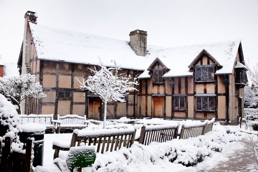 From London: Warwick, Oxford, Stratford & Cotswolds Day Tour - Should you book it?