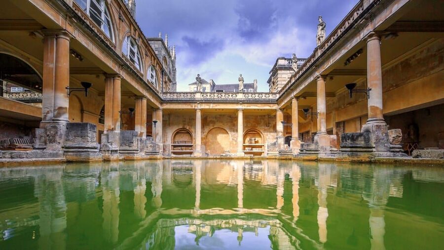 From London: Windsor, Stonehenge & Bath Private Car Tour - What the Private Car Adds