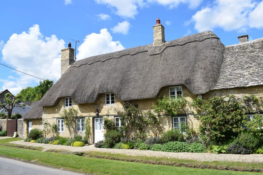 From Oxford: Cotswolds Towns and Villages Small Group Tour - Great Tew ends the day on a quiet note