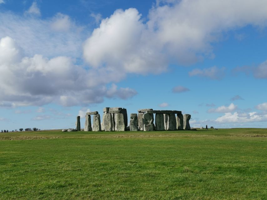 From Southampton: Stonehenge and Bath Guided Day Trip - Should you book it?