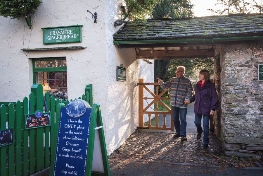 From Windermere: Ten Lakes Full-Day Tour of Lake District - Key points at a glance