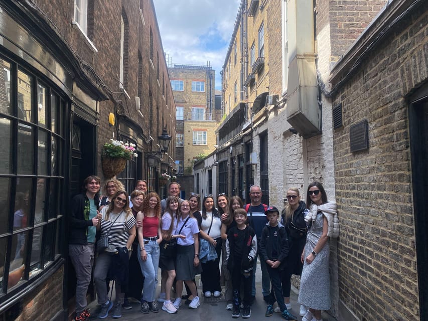German London : The Ultimate Walking tour - The Wren connection and the walk to Victoria Embankment