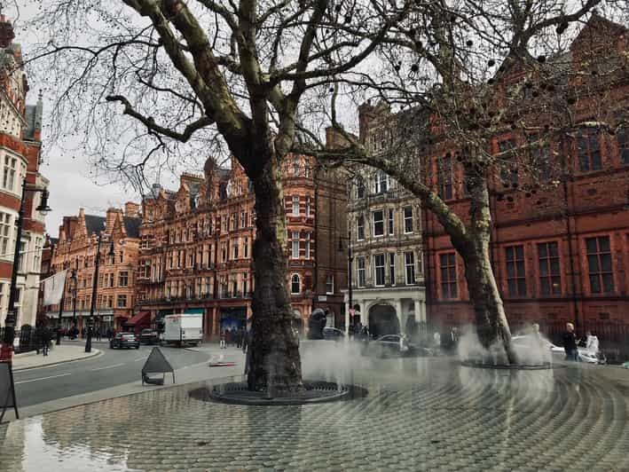 Ghosts and Legends of Mayfair Walking Tour - London - Berkeley Square and the house with the darkest reputation