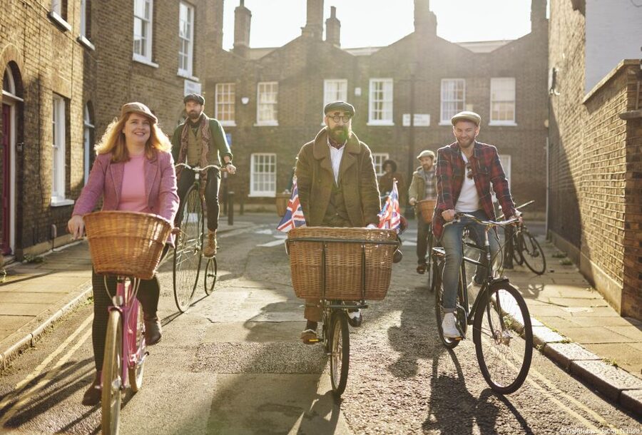 Gin Safari: Boozy London History on Two Wheels - Who will enjoy this ride most