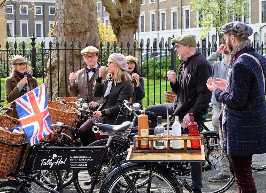 Gin Safari: Boozy London History on Two Wheels - Borough Market and the missing snack question