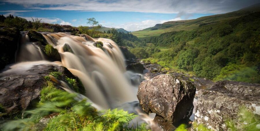 Glasgow: Loup of Fintry Waterfall Guided Tour - The countryside walk near Fintry