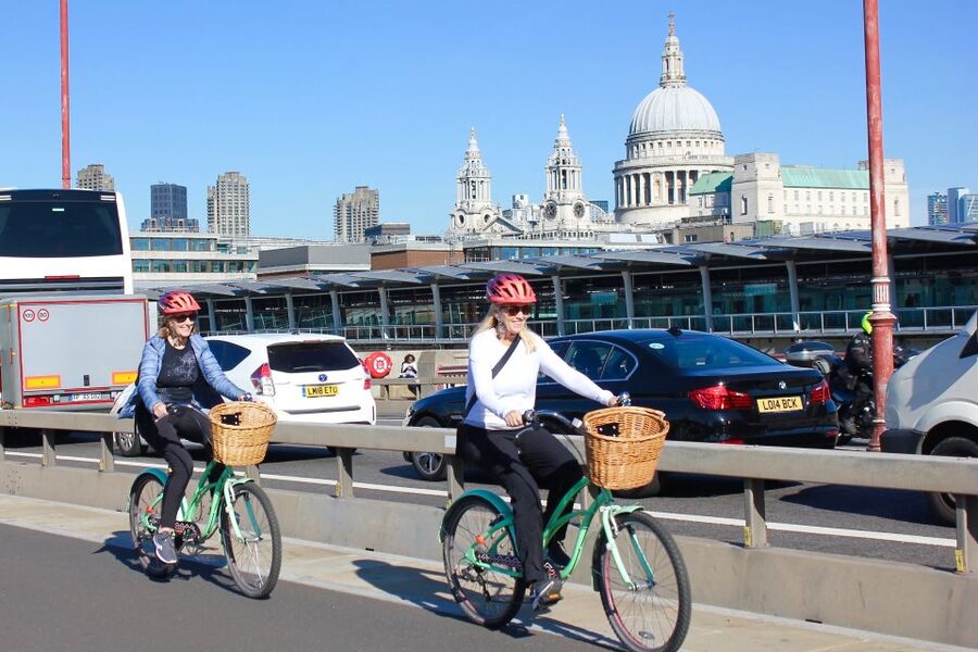 Grand London Half-Day Bicycle Tour - Meeting at Waterloo Station