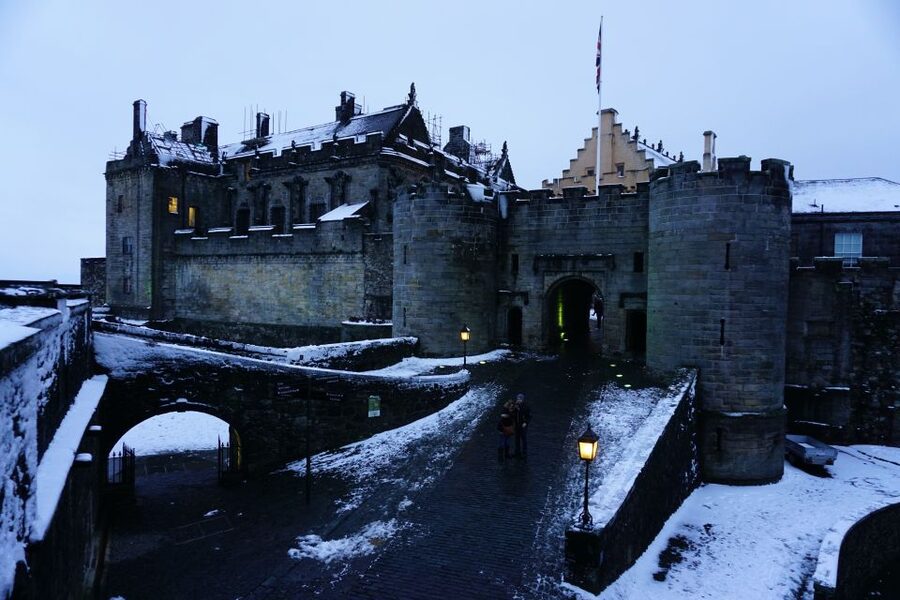 Greenock: Shore Excursion to Stirling Castle and Loch Lomond - Should you book the Stirling Castle and Loch Lomond tour?