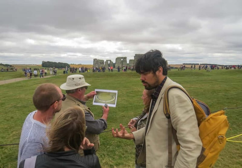 Half-Day tour to Stonehenge from Bath for 2-8 adventurers - The one-hour journey through Wiltshire