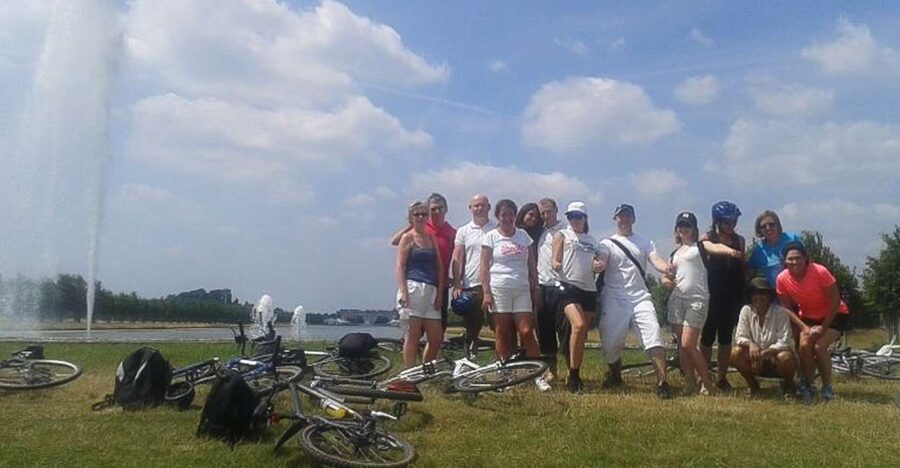 Hampton Court Palace: River Thames Bike Tour - Richmond Palace and Ham House add depth to the ride