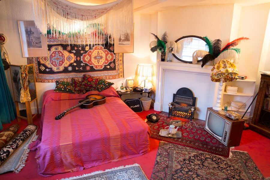 Handel Hendrix House Ticket - Climbing into Jimi Hendrix’s 1960s London