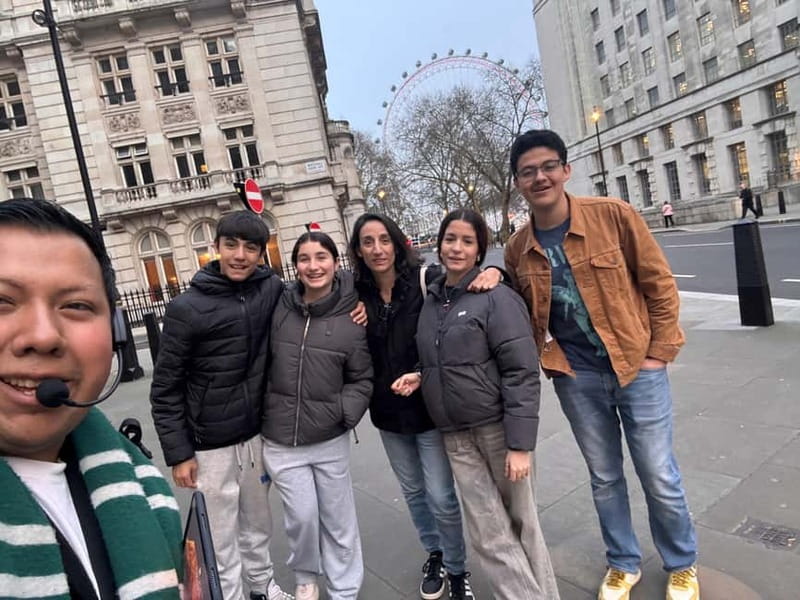 Harry Potter in full in Spanish all over London! - Palace Theatre and the wider wizarding world