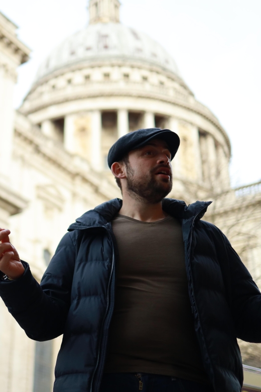 Hidden Gems Tour of the City of London - The Monument and the Great Fire of London