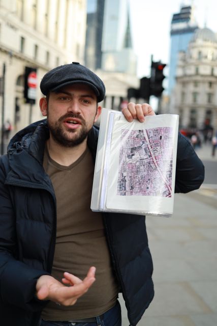Hidden Gems Tour of the City of London - How the 140-minute pace works