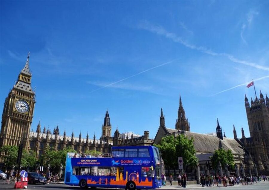 Hop on Hop off London Bus Tour & Tower of London - Walking tours add a local angle