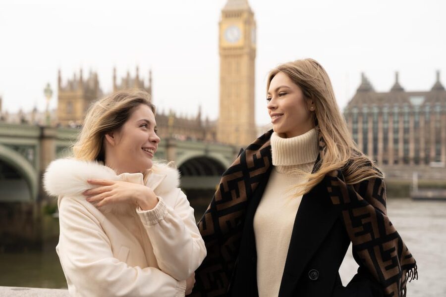Iconic London Portraits Tour with Expert Local Photographer - Practical planning before you book