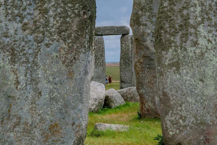 Individual trip to Stonehenge and Salisbury Cathedral - Why this private Stonehenge trip works well