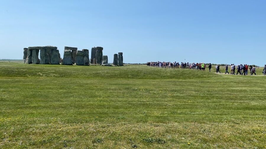 Individual trip to Stonehenge including pickup and drop off - The drive across Salisbury Plain